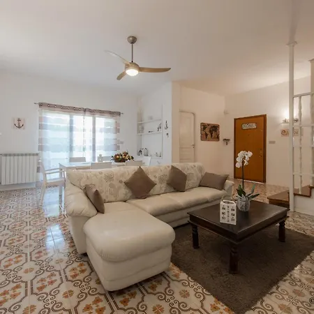 Alex Relax E Mare Villa Palermo